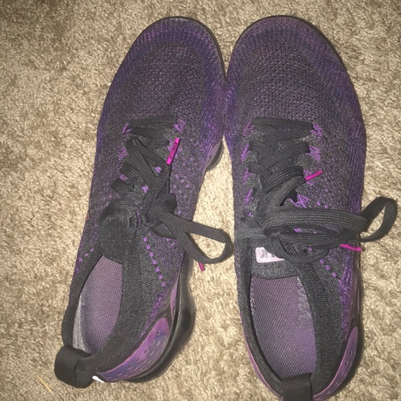 Nike Shoes - Nike women shoes